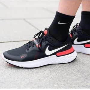 Nike React Miler 'Laser Crimson' Size 13